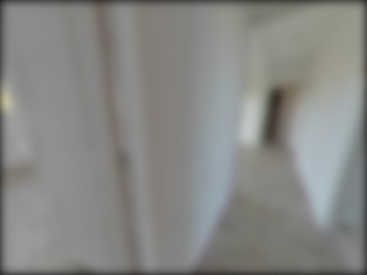 loading blurry tour image