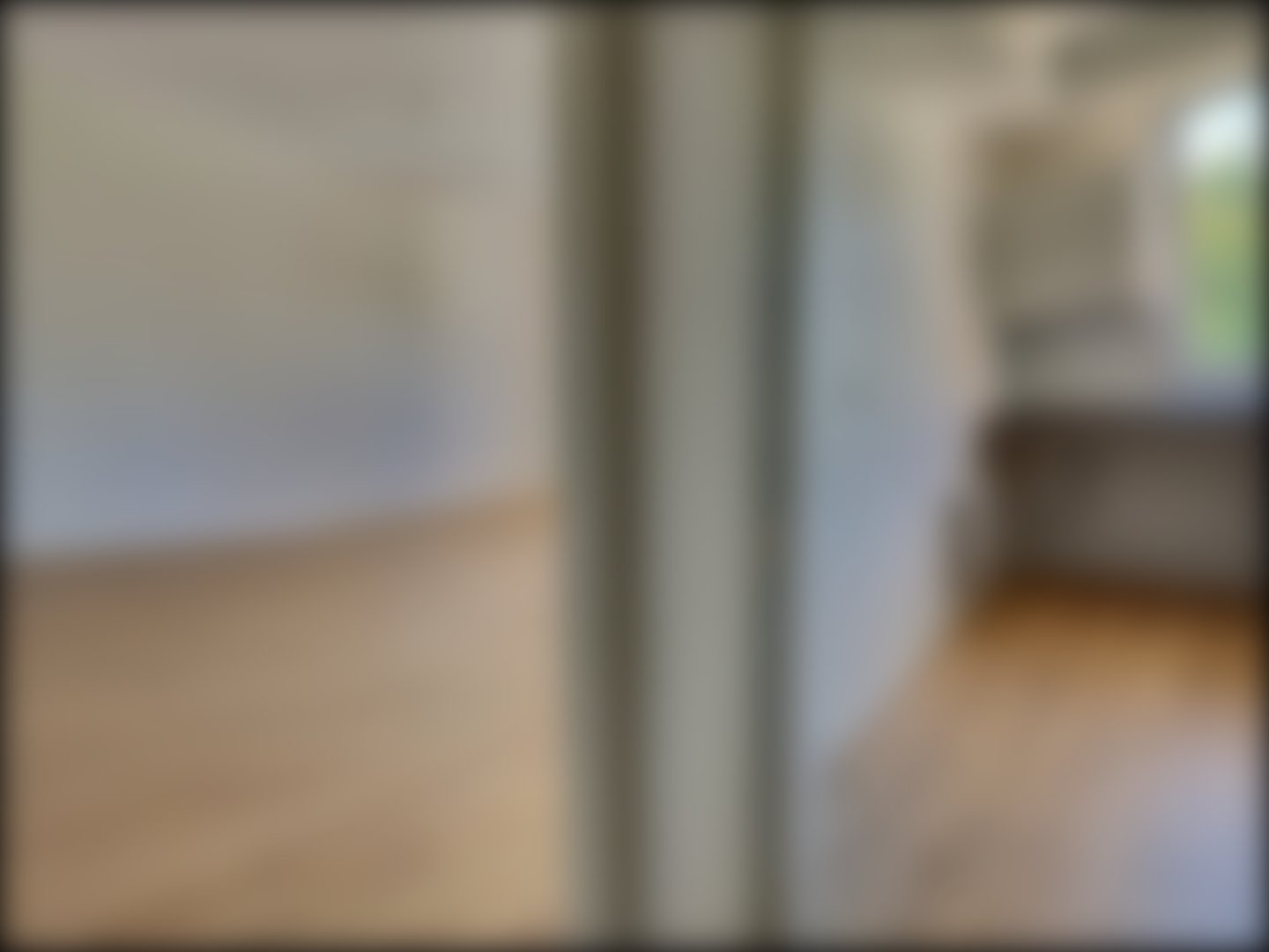 loading blurry tour image