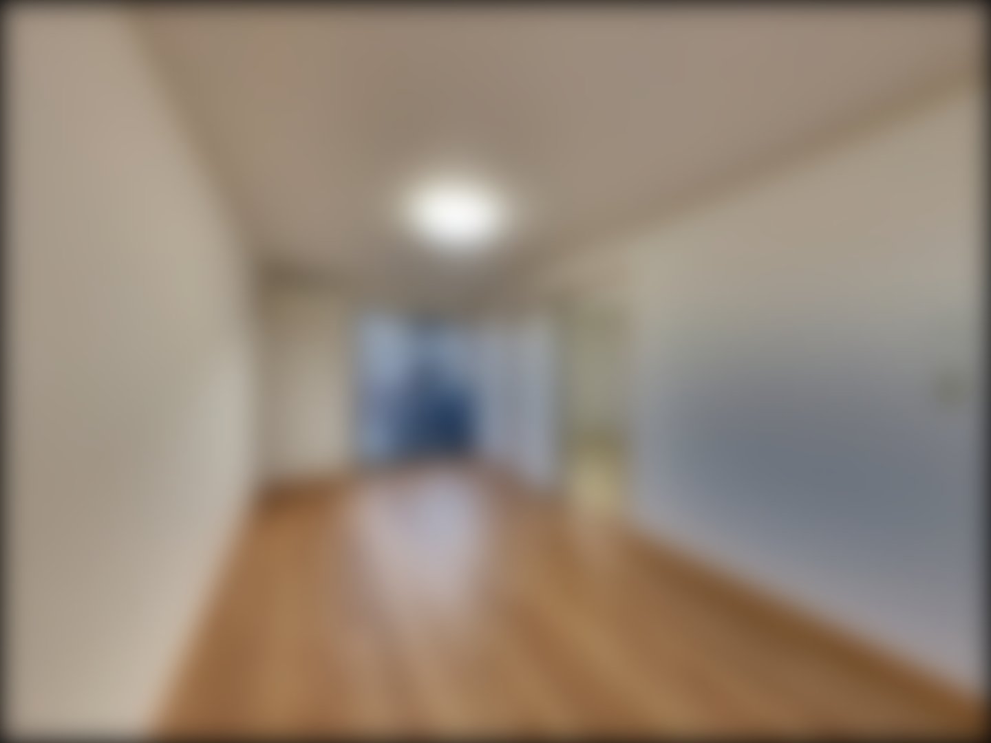 loading blurry tour image