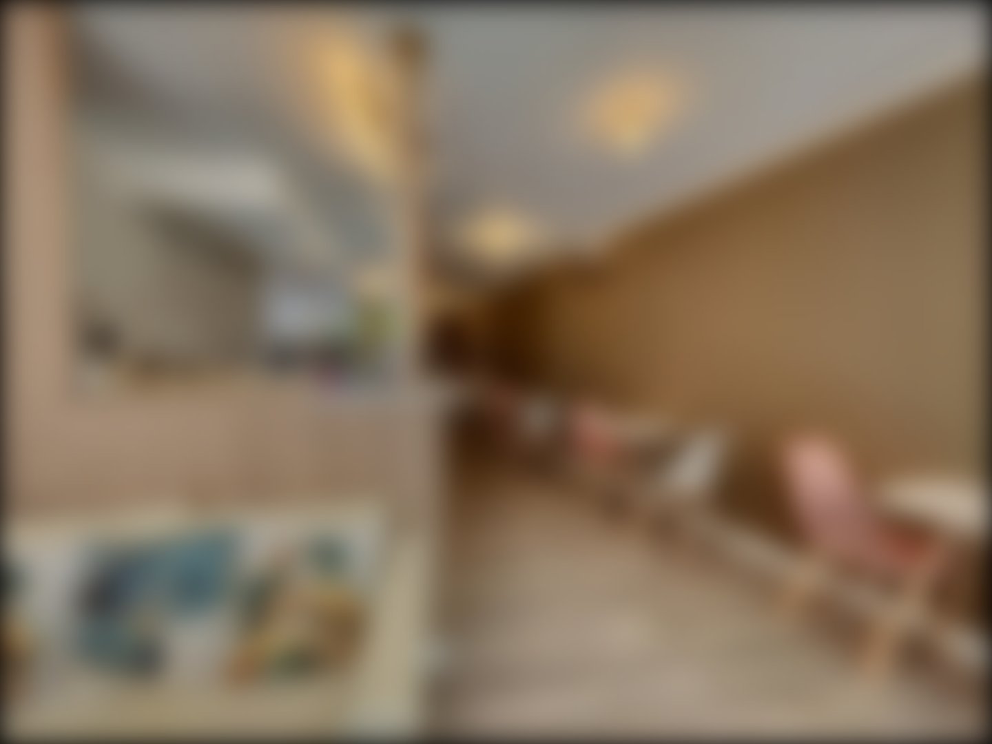 loading blurry tour image