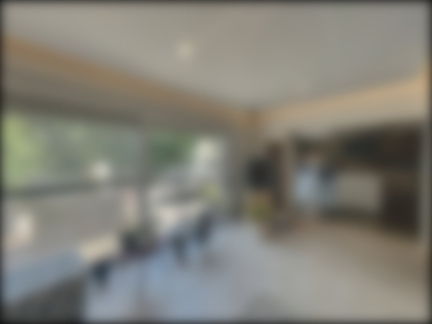 loading blurry tour image