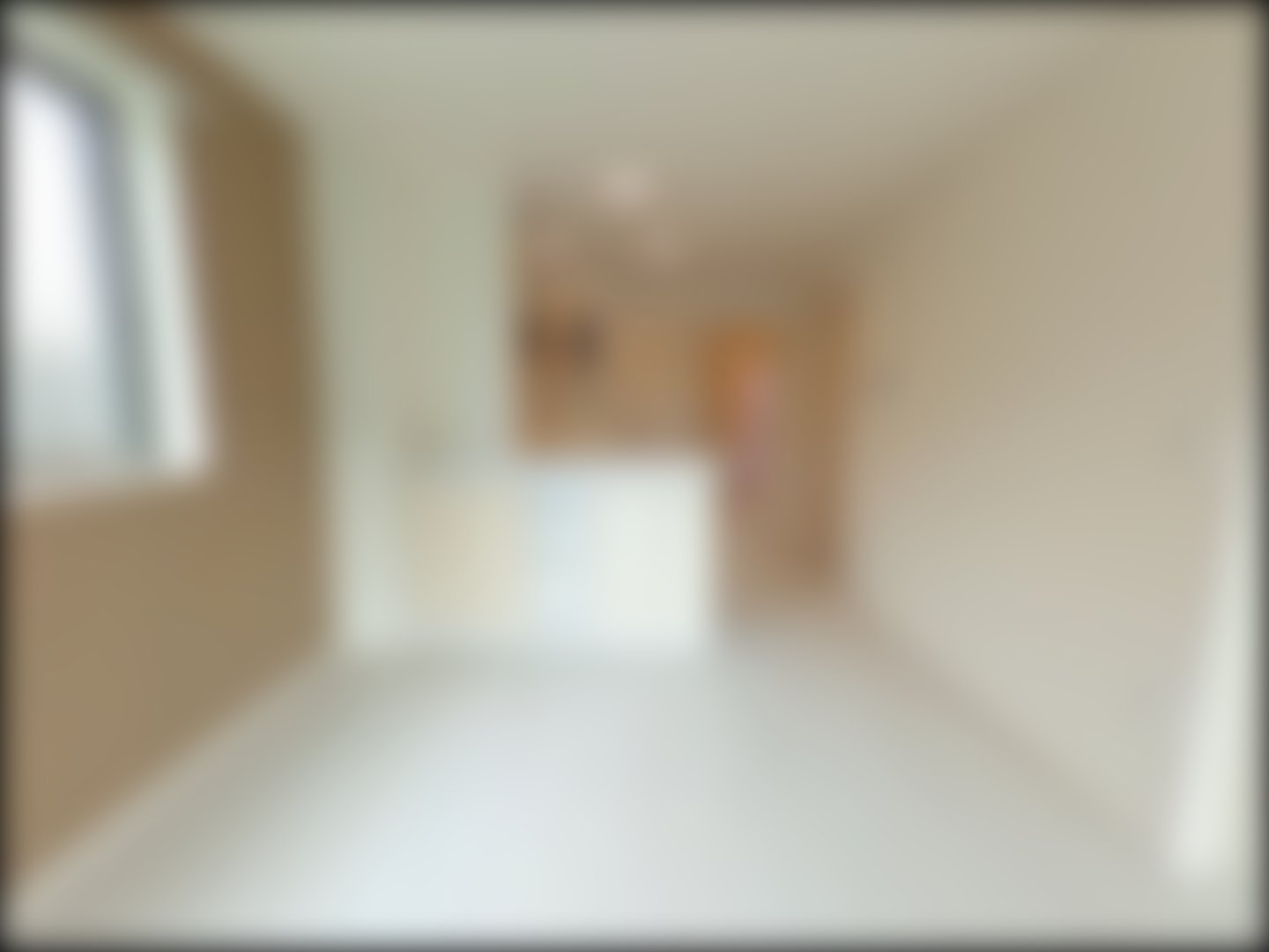 loading blurry tour image