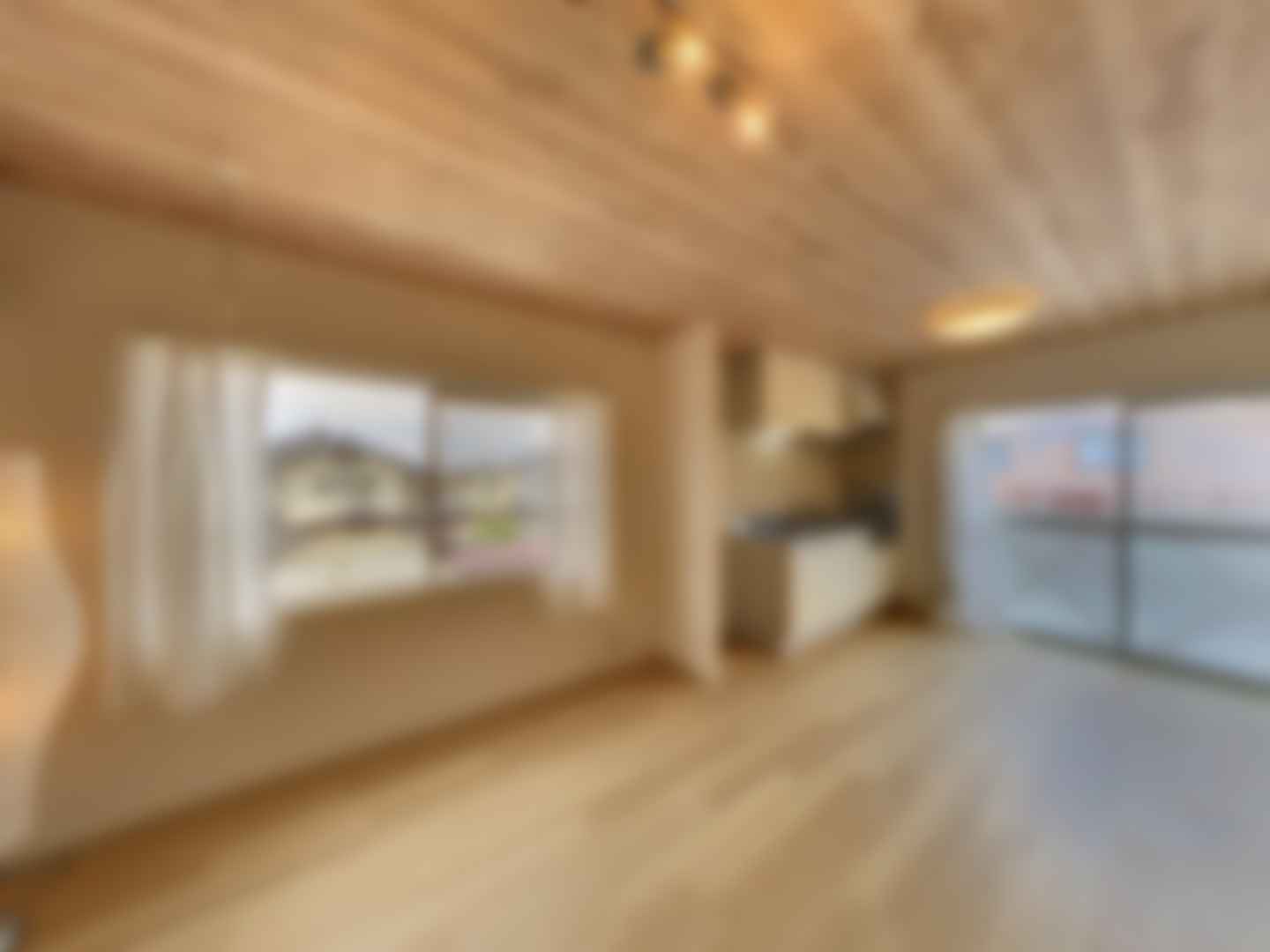 loading blurry tour image