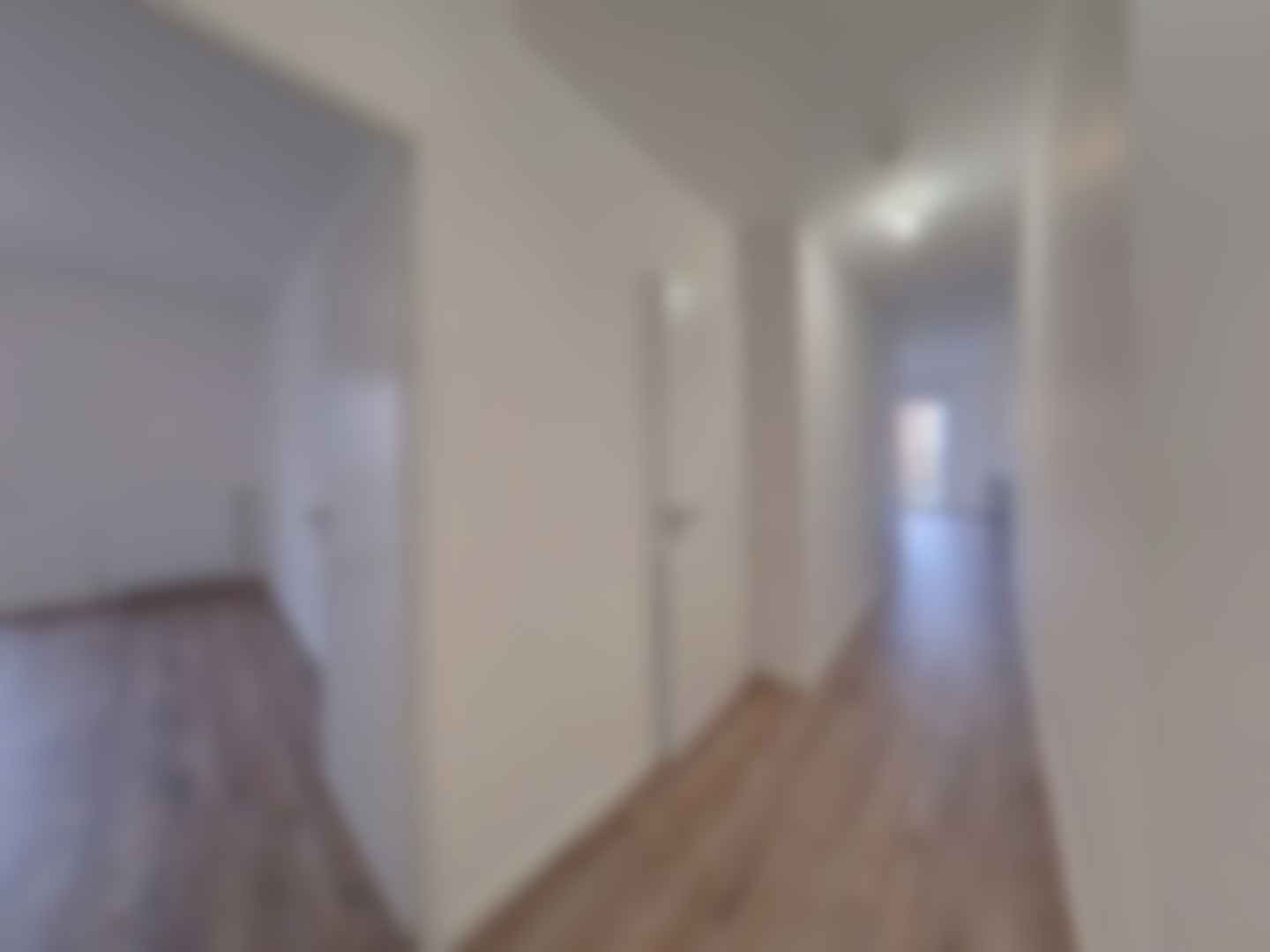 loading blurry tour image