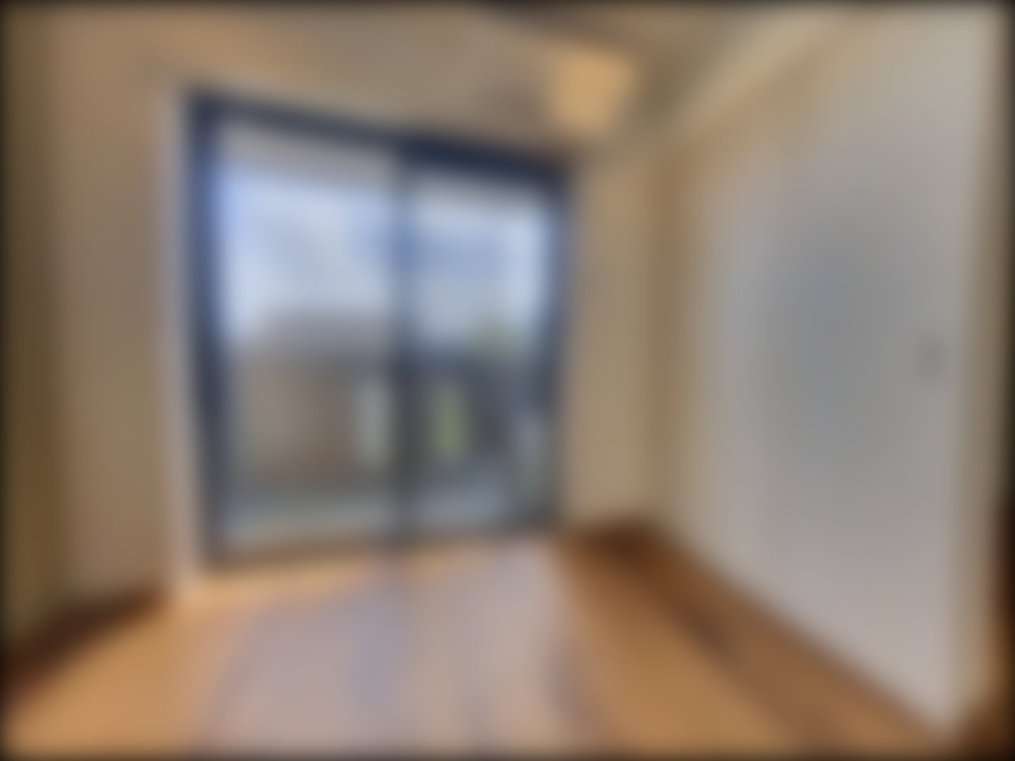 loading blurry tour image