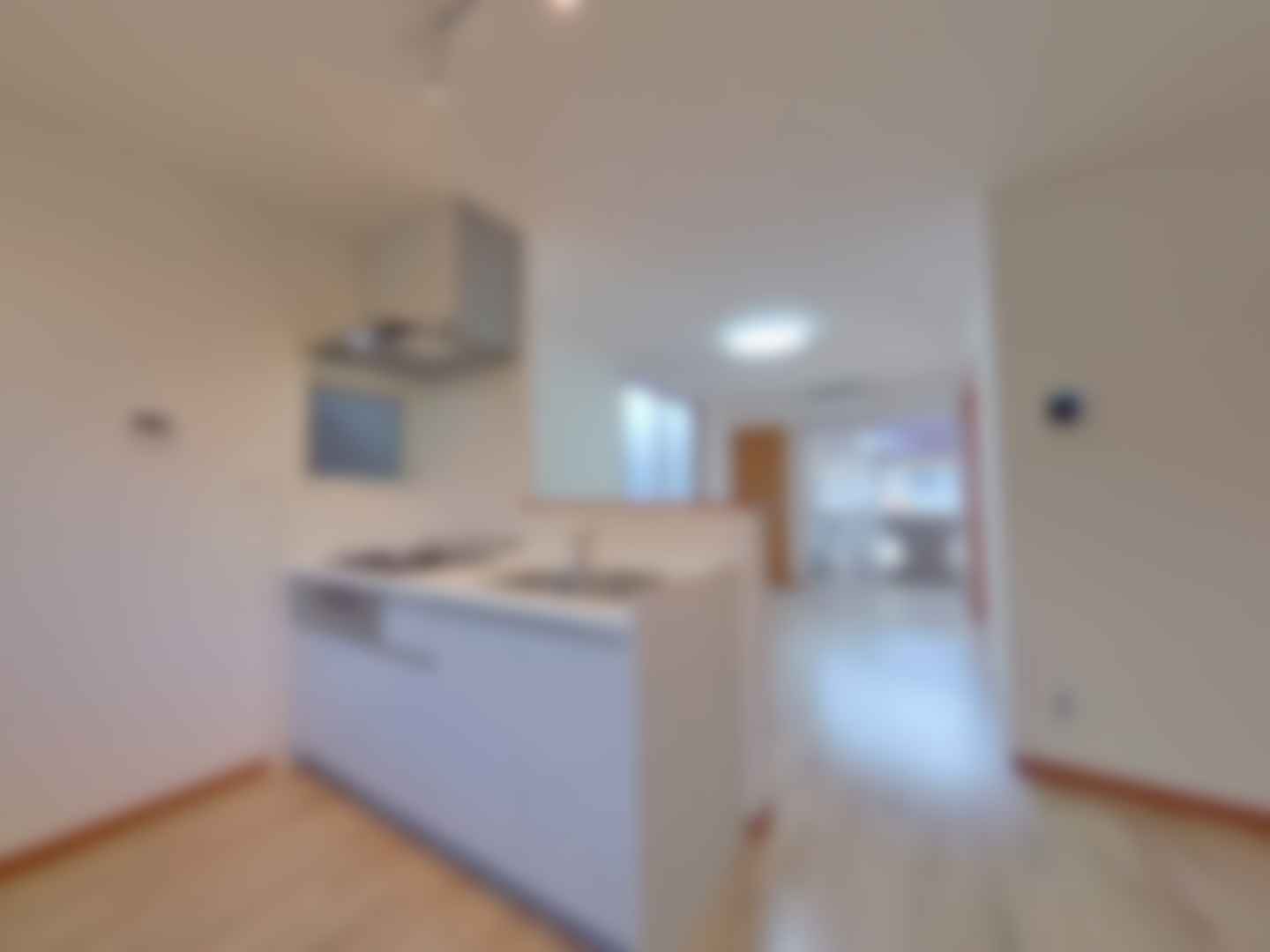 loading blurry tour image