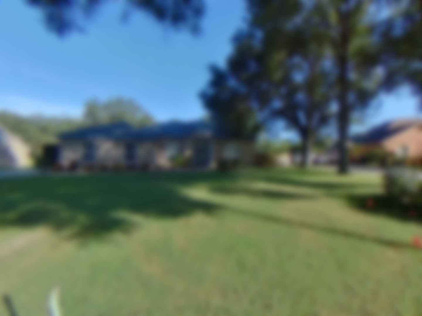 loading blurry tour image