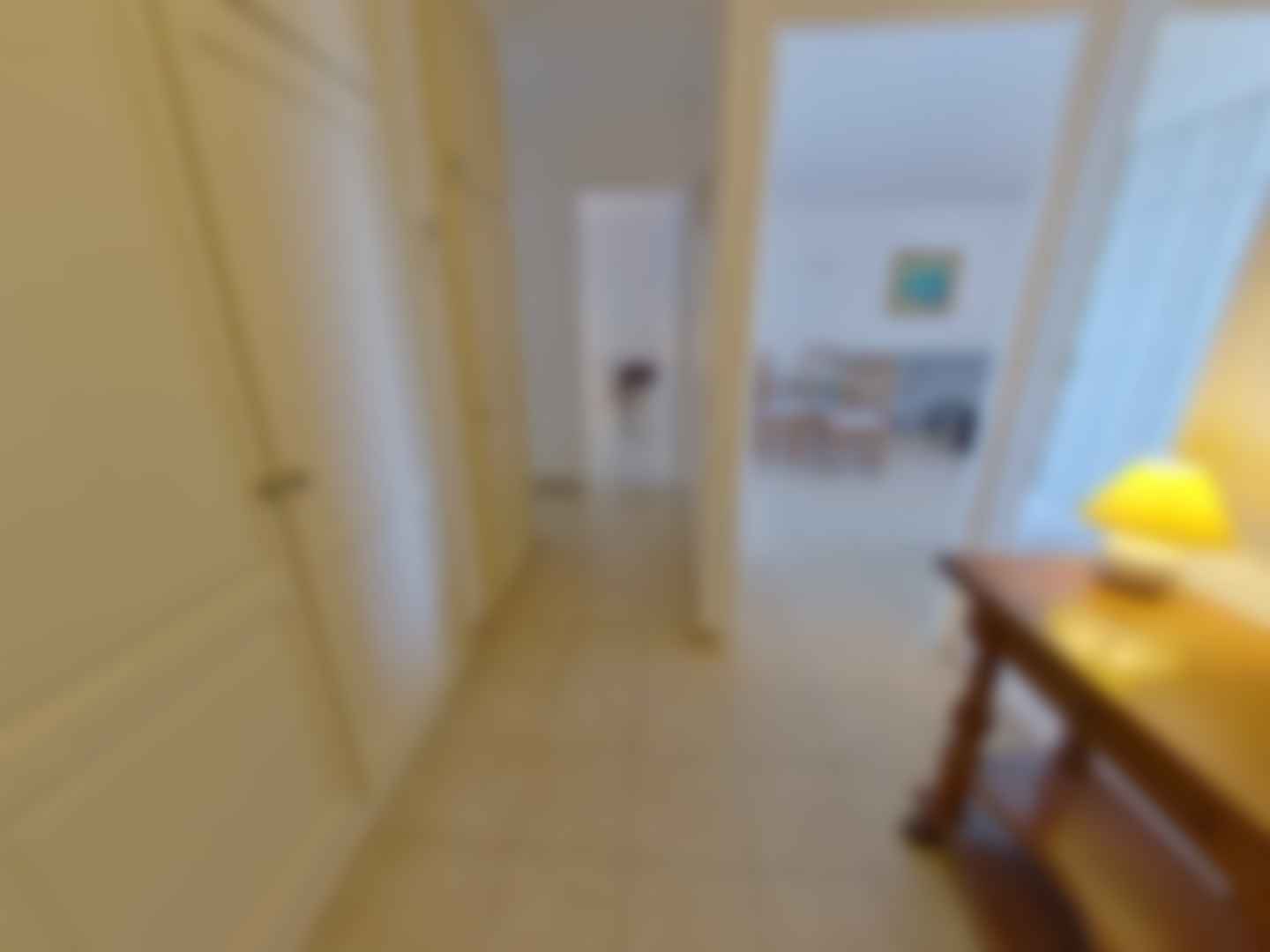 loading blurry tour image