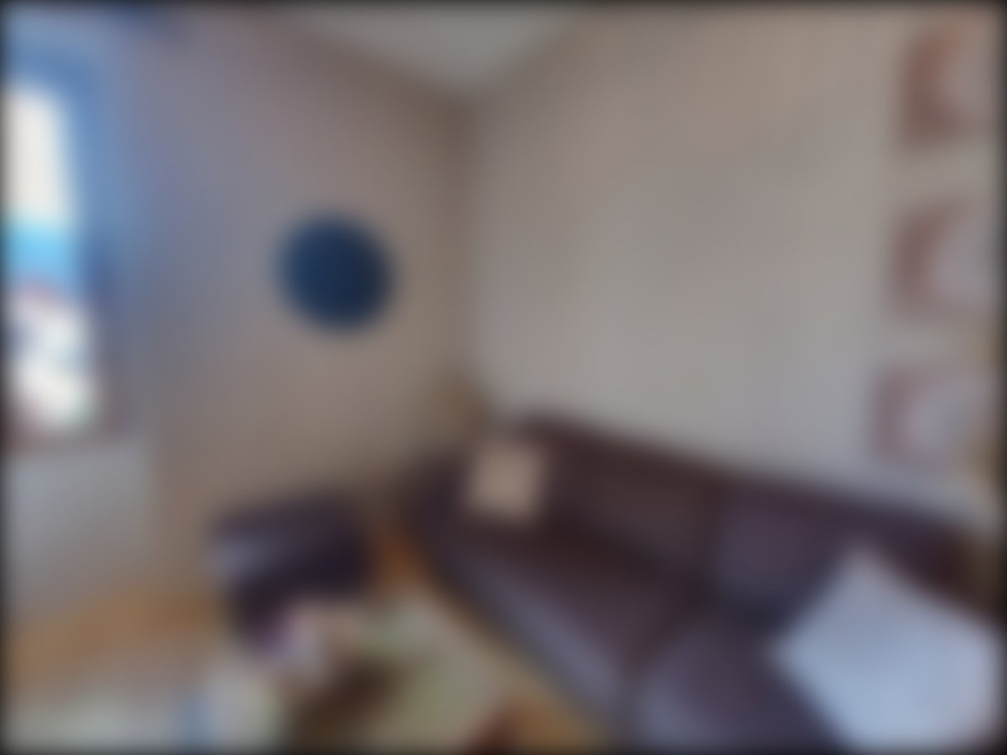 loading blurry tour image