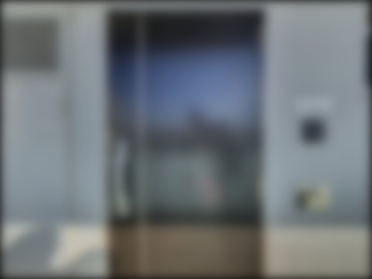 loading blurry tour image