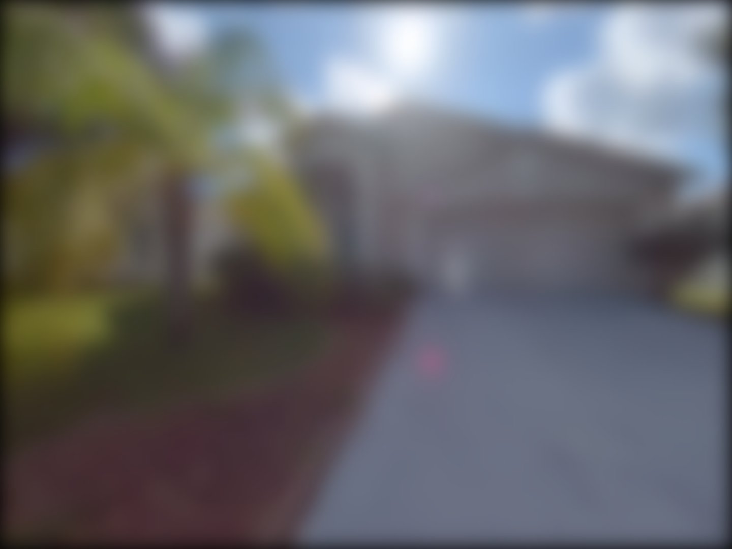 loading blurry tour image