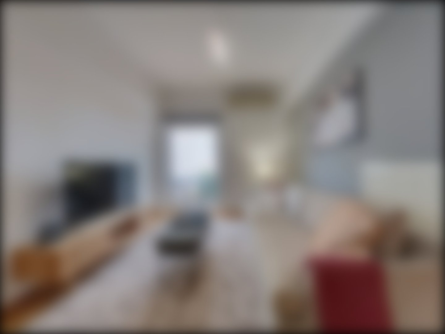 loading blurry tour image