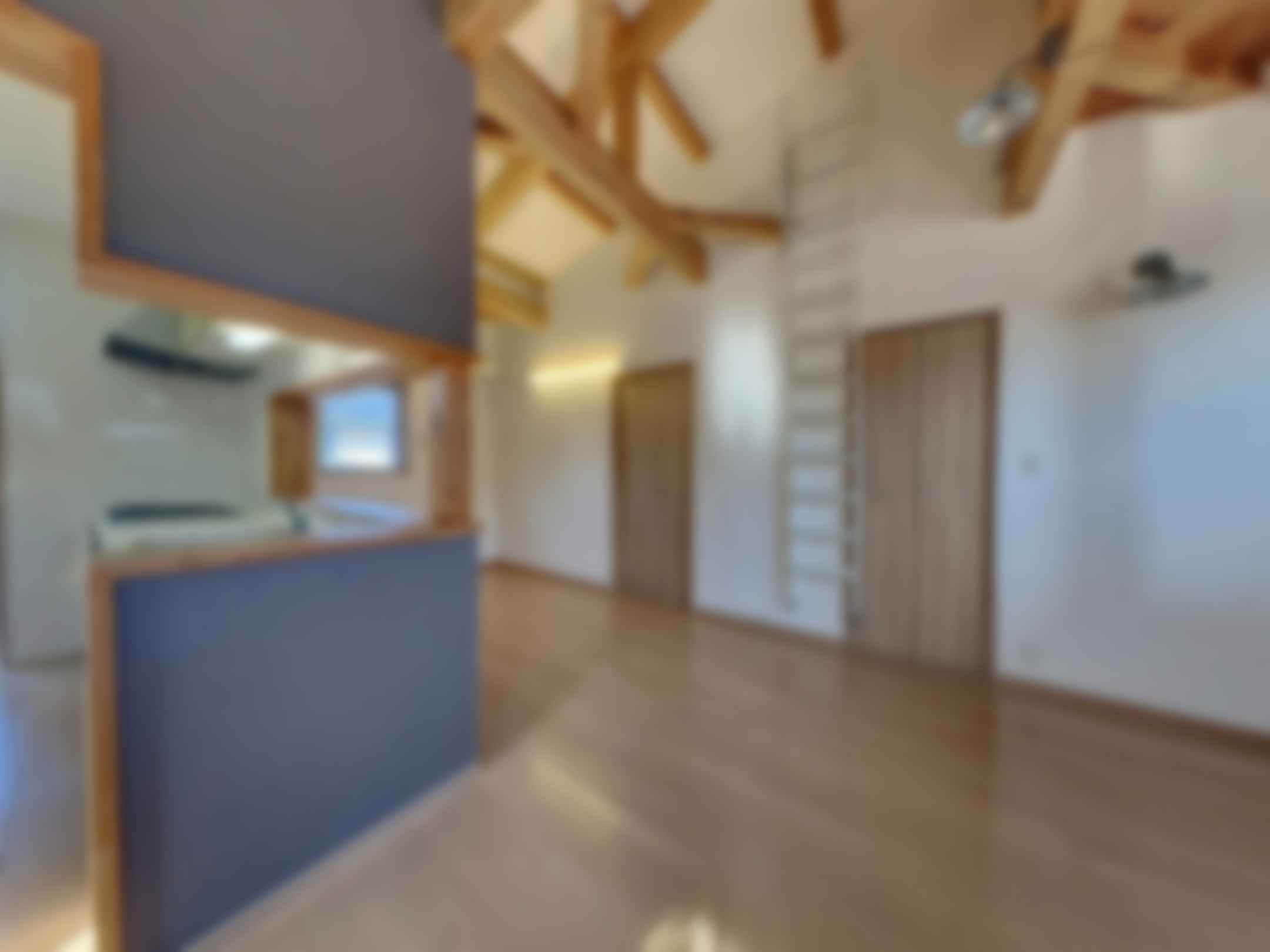 loading blurry tour image