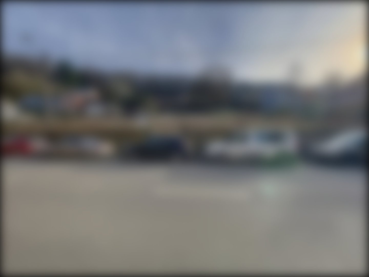 loading blurry tour image