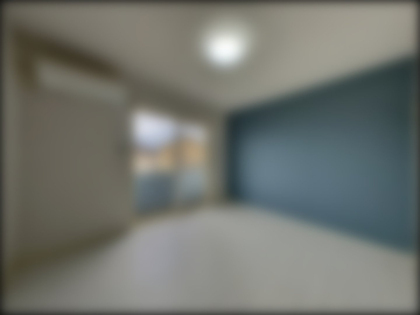 loading blurry tour image