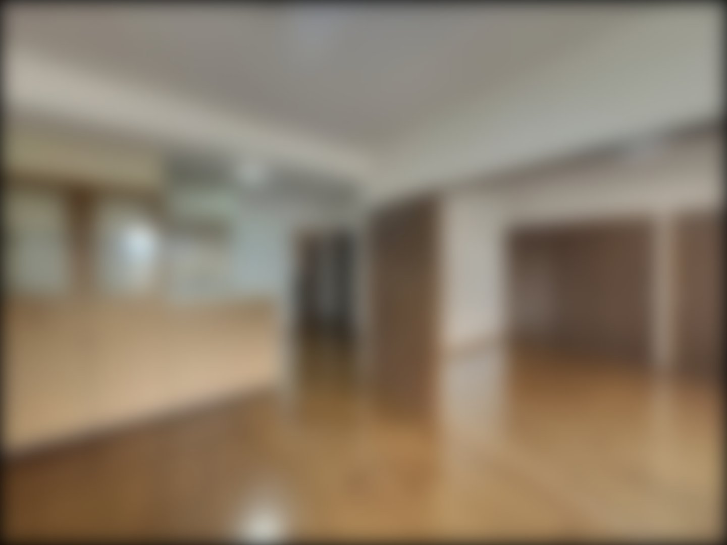 loading blurry tour image