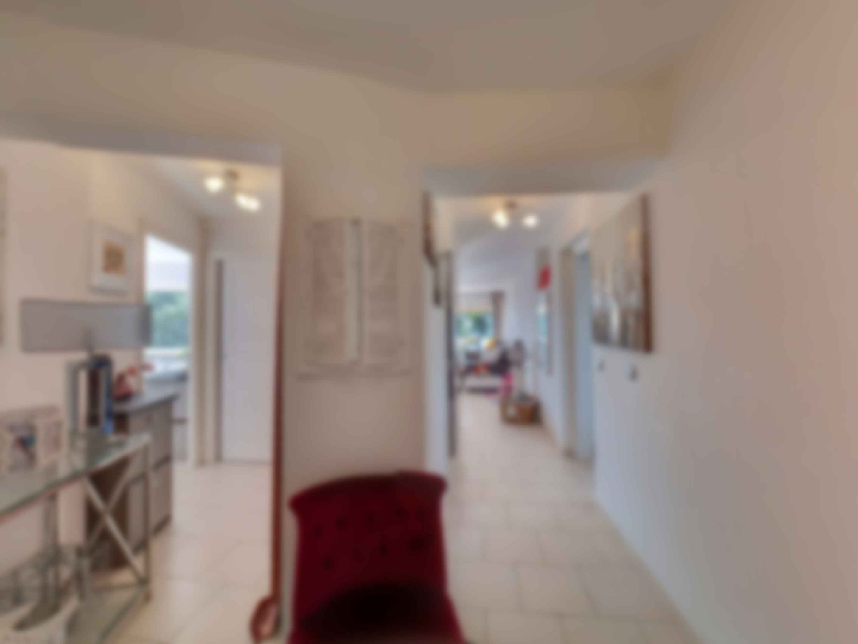 loading blurry tour image