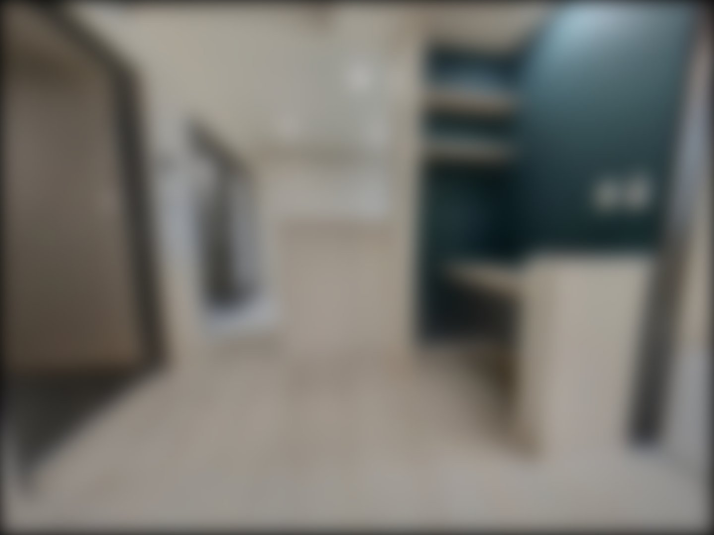 loading blurry tour image