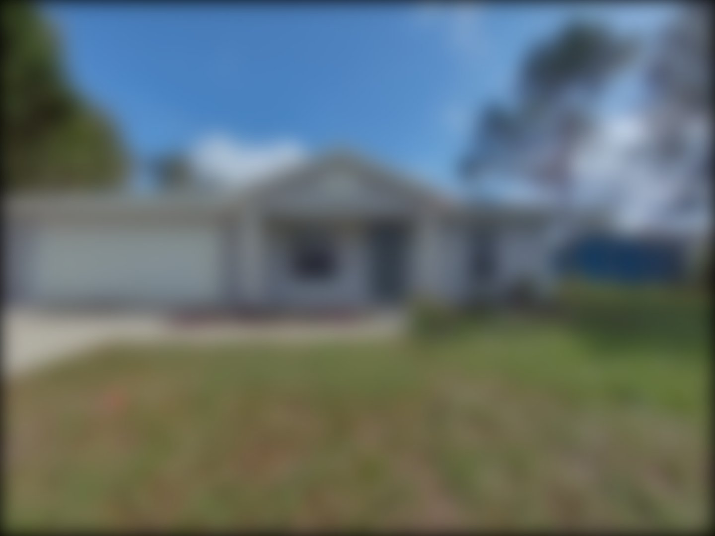 loading blurry tour image