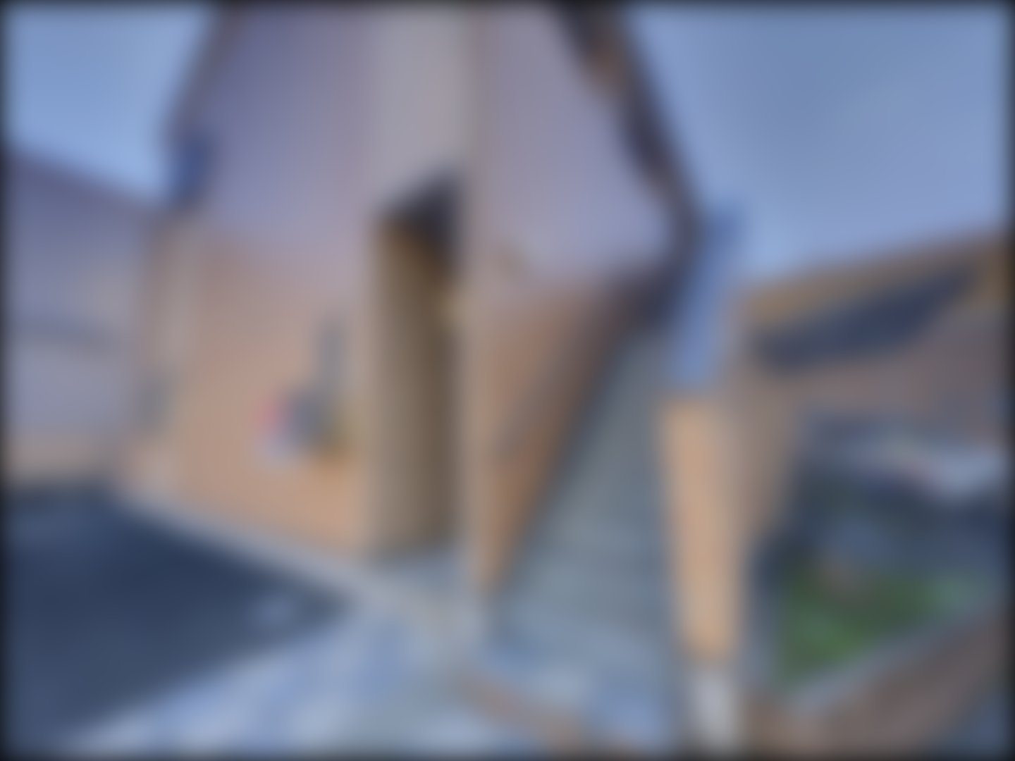 loading blurry tour image