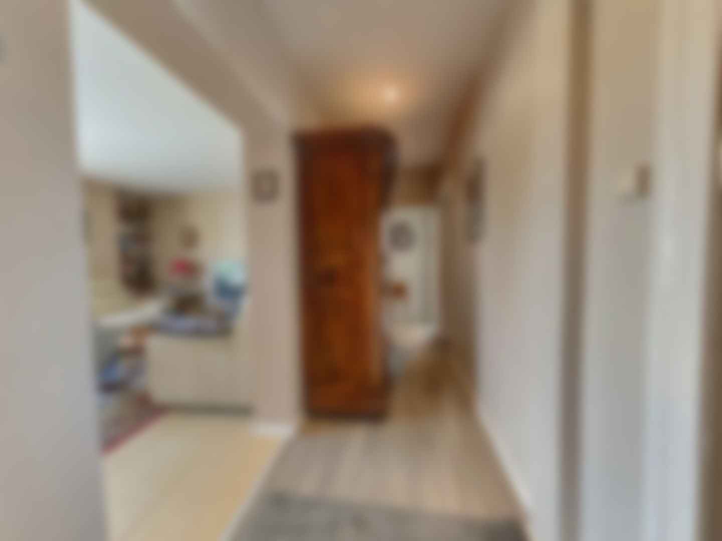 loading blurry tour image