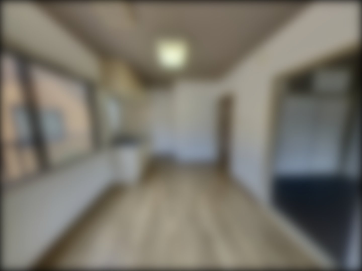 loading blurry tour image