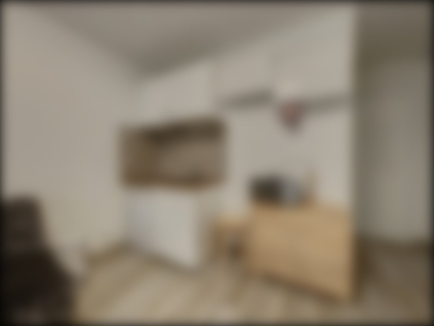 loading blurry tour image