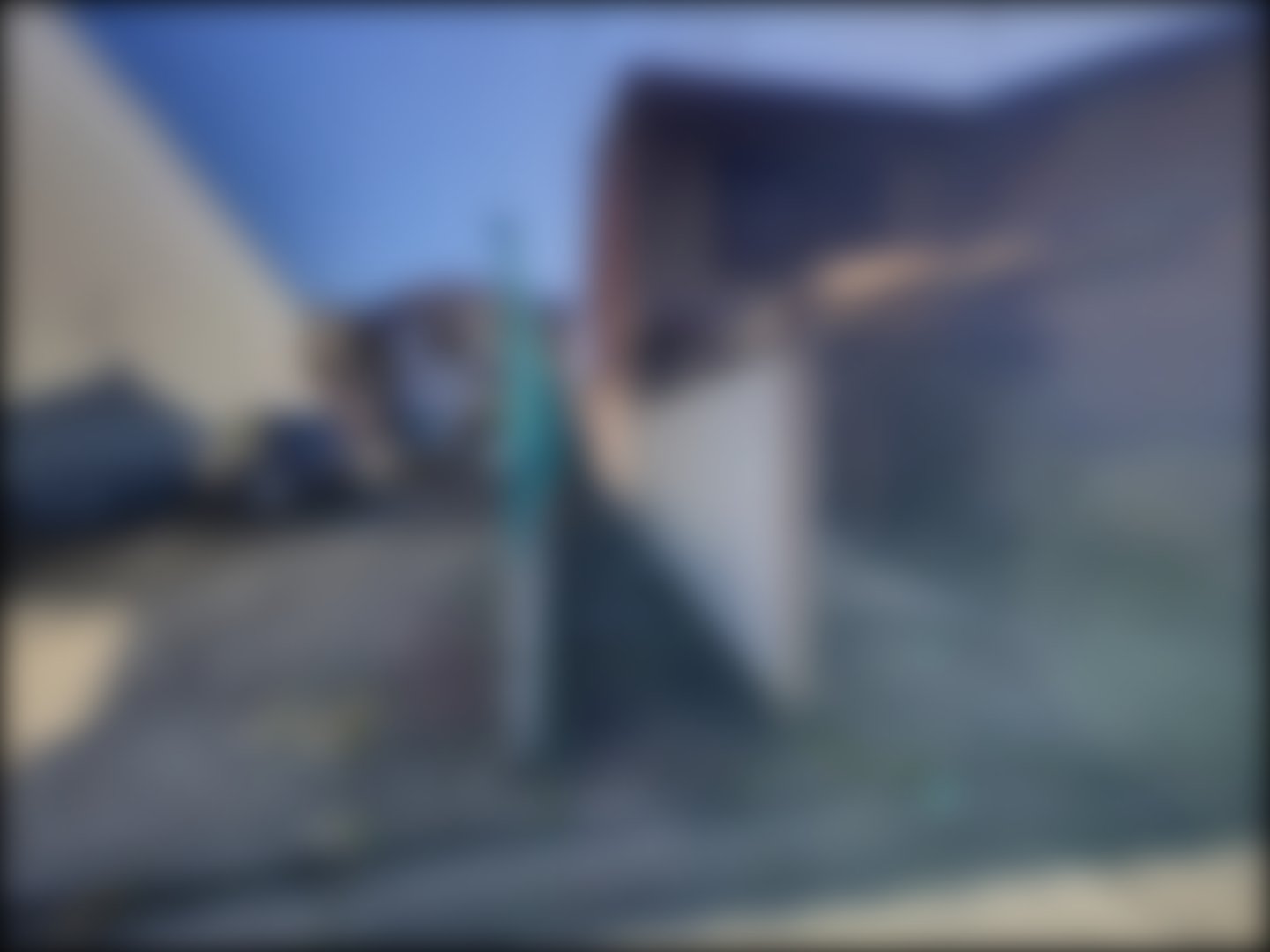 loading blurry tour image