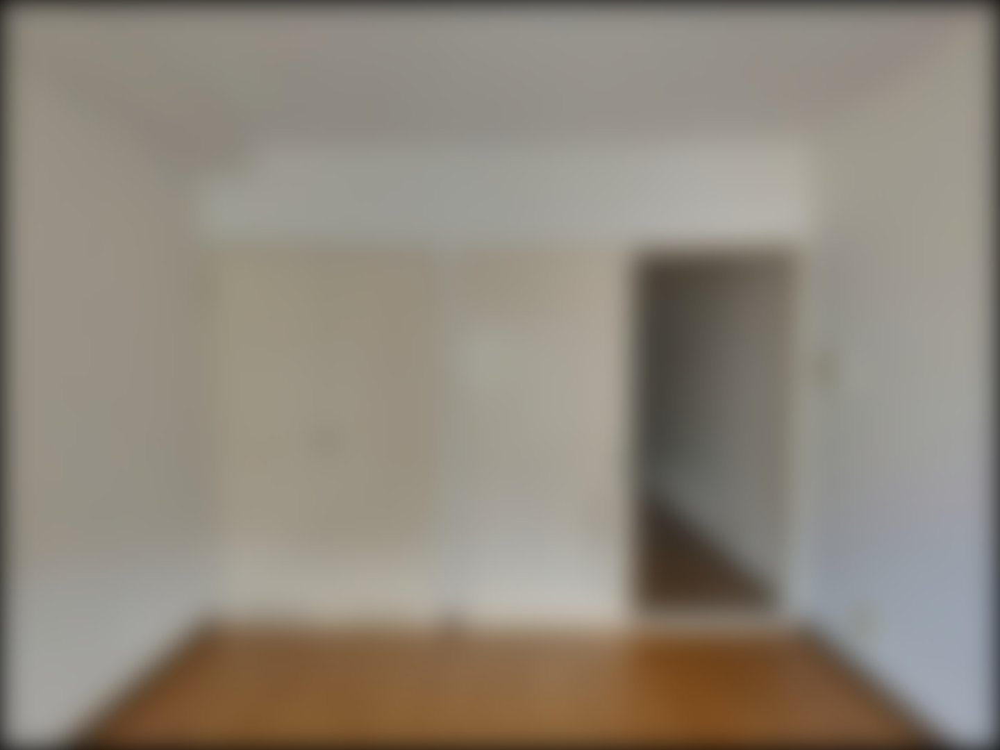 loading blurry tour image