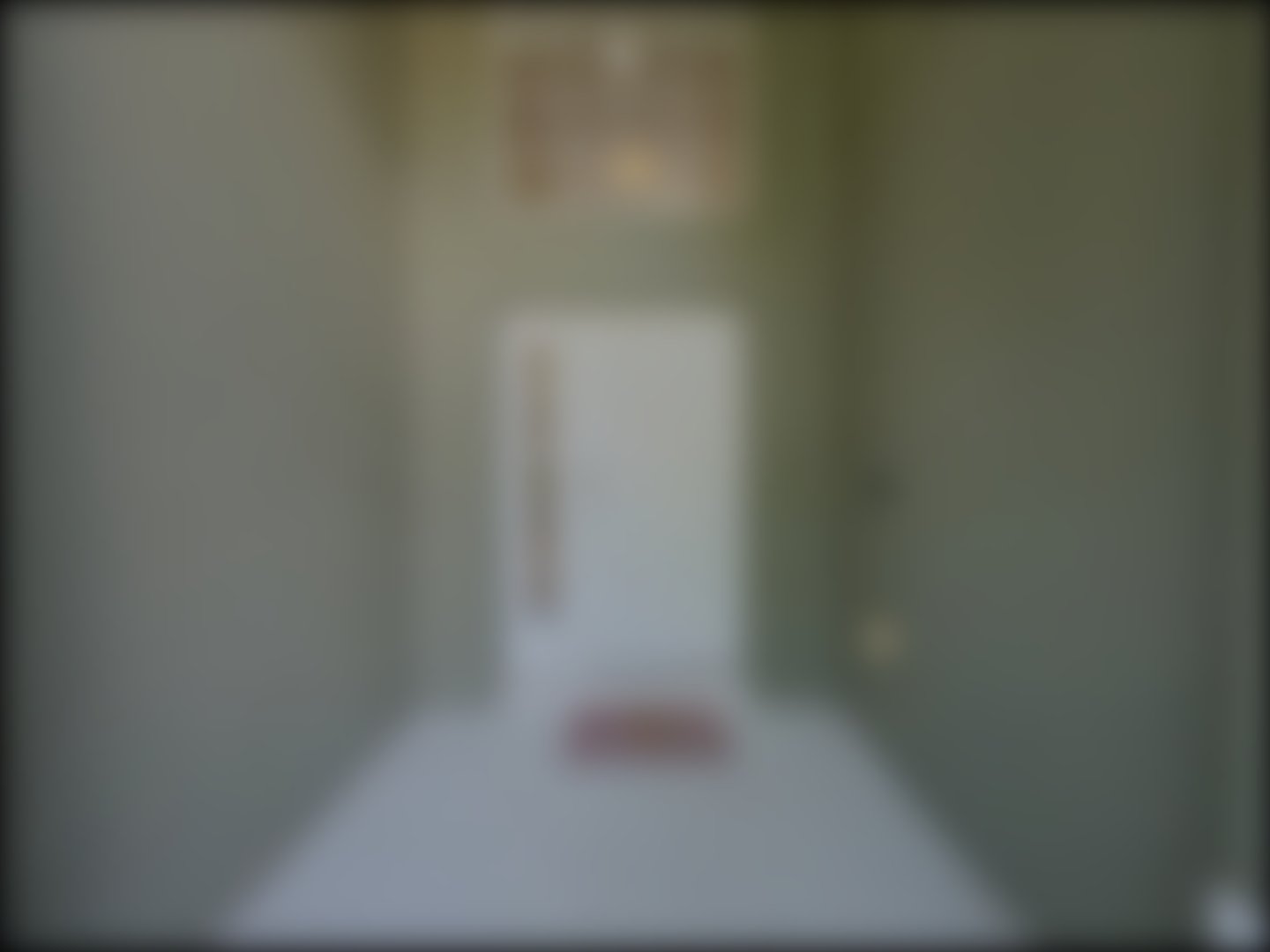 loading blurry tour image