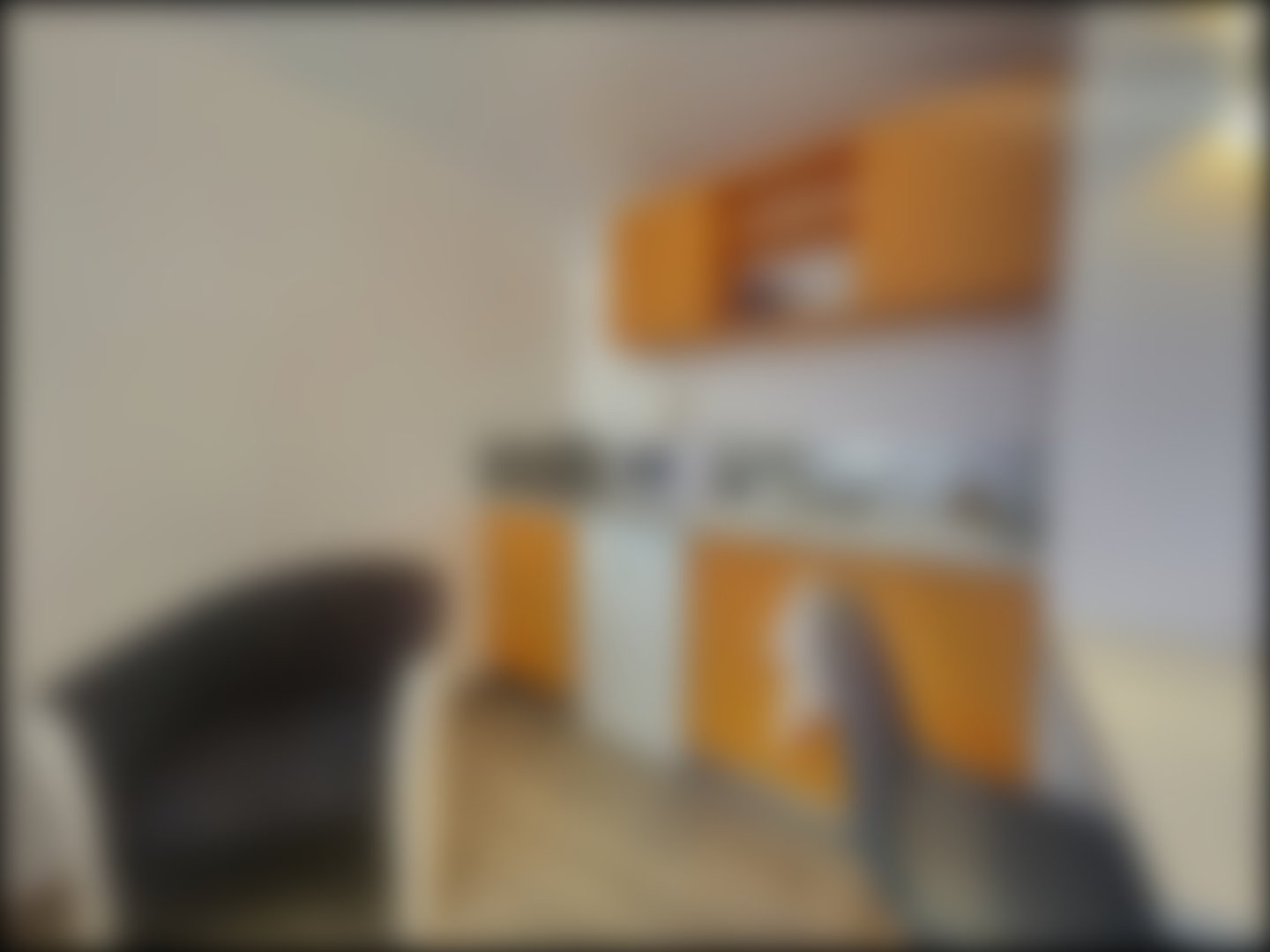 loading blurry tour image