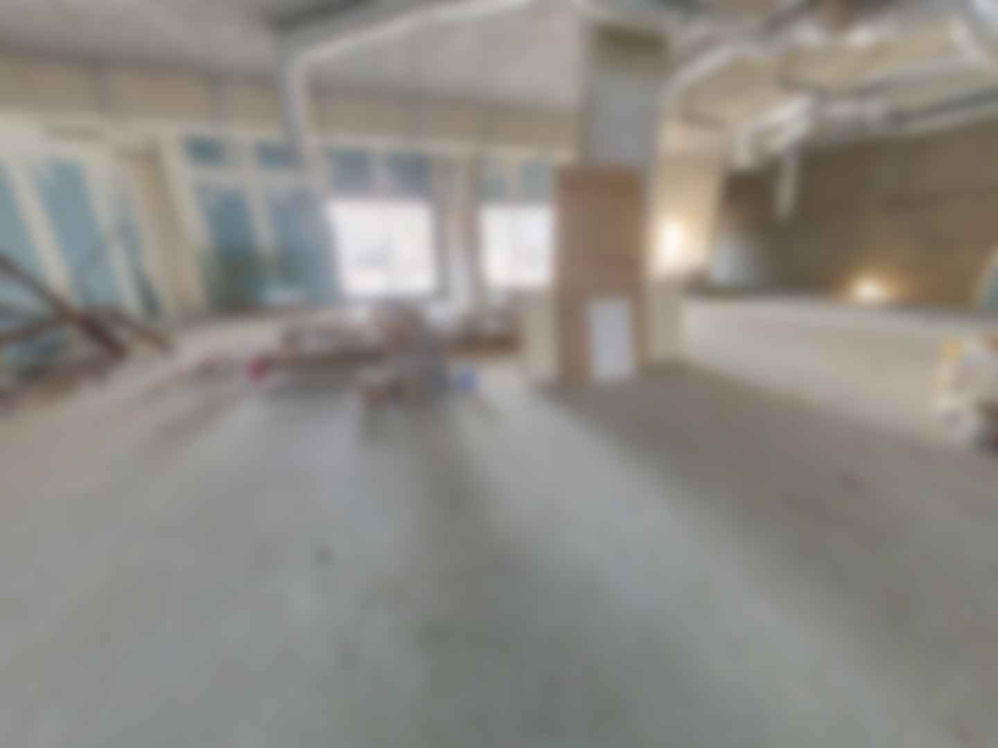 loading blurry tour image