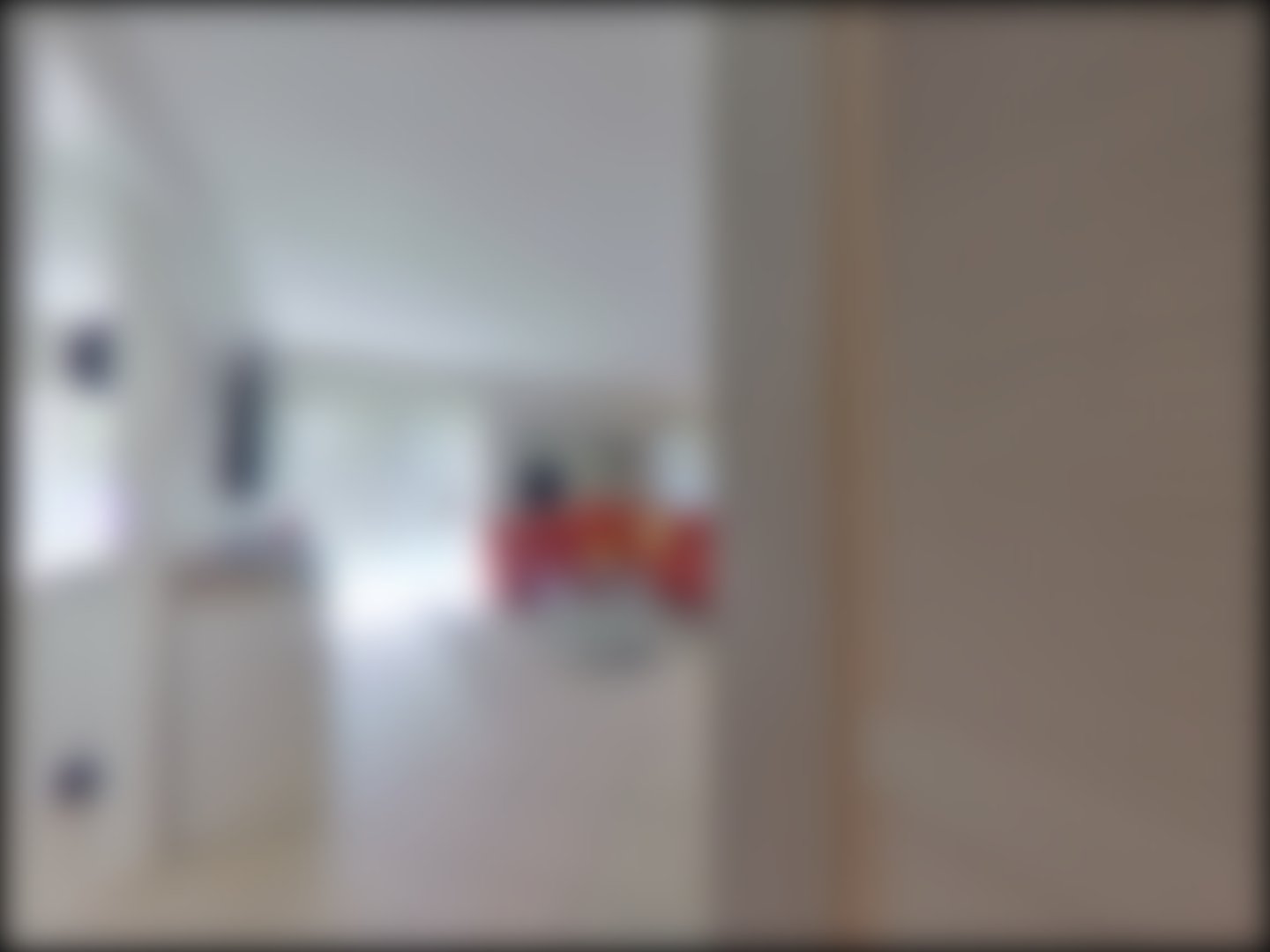 loading blurry tour image