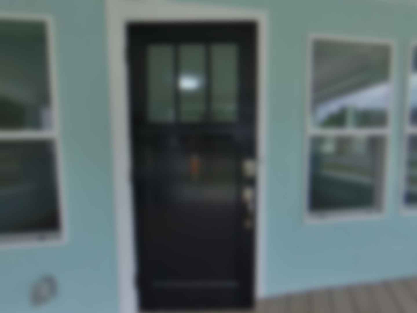 loading blurry tour image