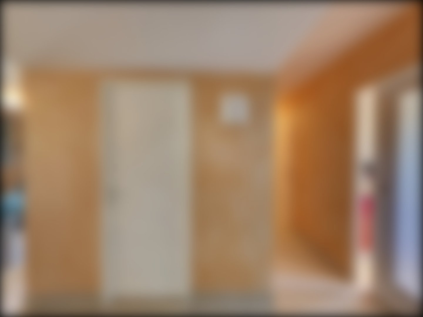 loading blurry tour image