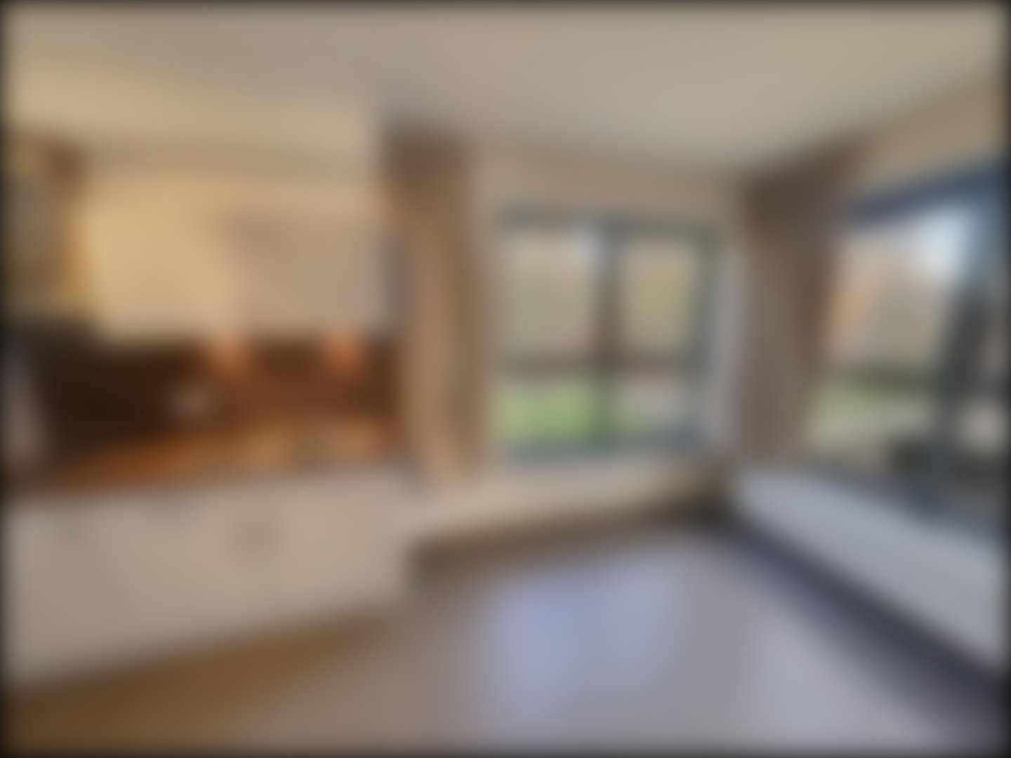 loading blurry tour image